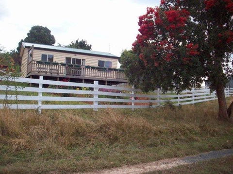 Demeter Farm Cabin - Accommodation VIC 0