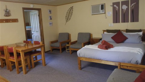 Fernleigh Farmstay & Bike Park - Accommodation VIC 3