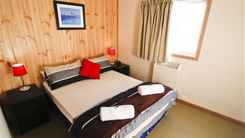 Sugarbush Lodge And Apartments - Accommodation VIC 2