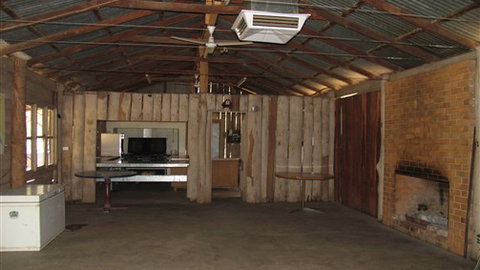 TreeTops Log Cabin - Accommodation VIC 0