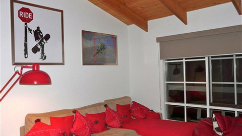 Two Mountains Lodge - Accommodation VIC 0