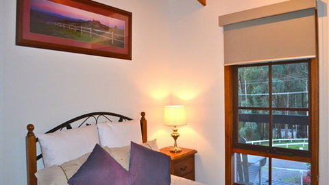 Two Mountains Lodge - Accommodation VIC 4