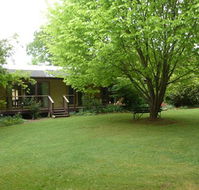 Annie's Garden Retreat - Accommodation VIC