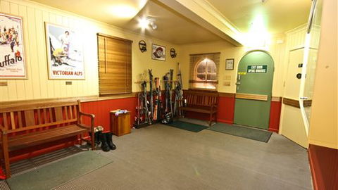Red Onion Ski Chalet - Accommodation VIC 3