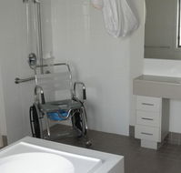 Frankston Accessible Holiday House - Accommodation VIC