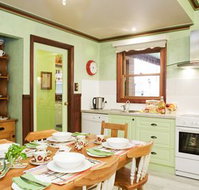Barwood House Beechworth - Accommodation VIC