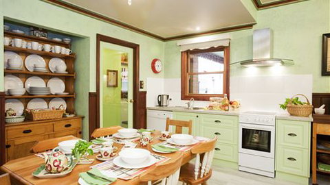 Barwood House Beechworth - Accommodation VIC 0