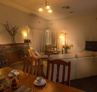 Benson House and Benson Lodge - Accommodation VIC