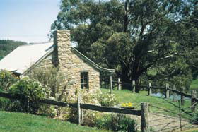 Adelaide Hills Country Cottages - Gum Tree Cottage - Accommodation VIC 0