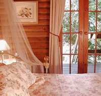 Aldgate Lodge Bed  Breakfast - Accommodation VIC