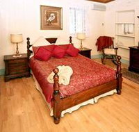 Karinga Park Coach House - Accommodation VIC