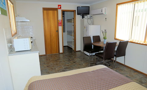 Ardrossan Caravan Park - Accommodation VIC 1