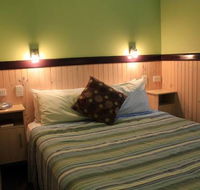 Aussie Outback Oasis Cabin  Van Village - Accommodation VIC