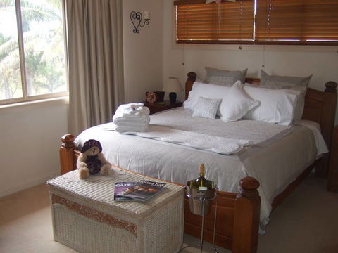Ayr Bed And Breakfast On McIntyre - Accommodation VIC 0