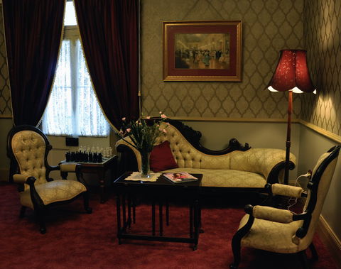 Bli Bli House Luxury Accommodation - Accommodation VIC 7