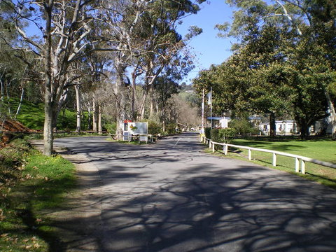 Brownhill Creek Tourist Park - Accommodation VIC 1