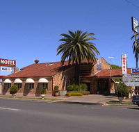Burke  Wills Motor Inn - Accommodation VIC