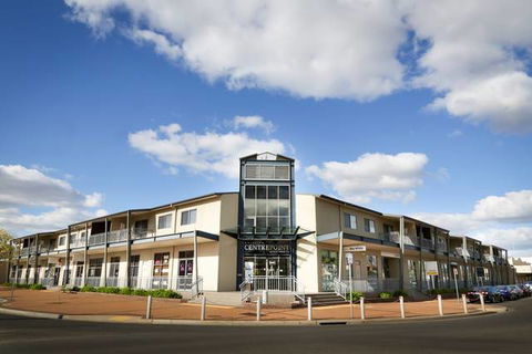 Centrepoint Apartments - Accommodation VIC 4