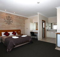 Clifford Gardens Motor Inn - Accommodation VIC