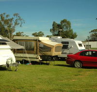 Crocodile Caravan   Camping Park - Accommodation VIC
