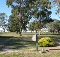 Eagle Point Caravan Park - Accommodation VIC