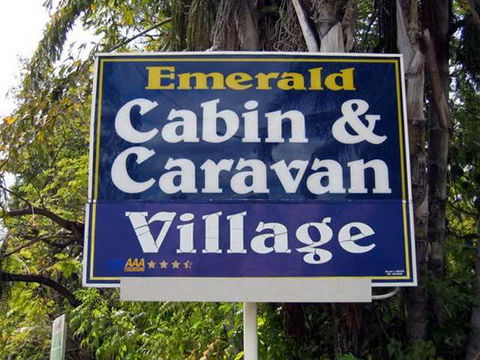 Emerald Cabin & Caravan Village - Accommodation VIC 1