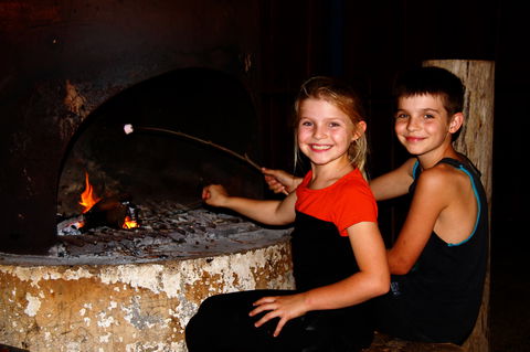 Fontys Pool Caravan Park And Chalets - Accommodation VIC 5