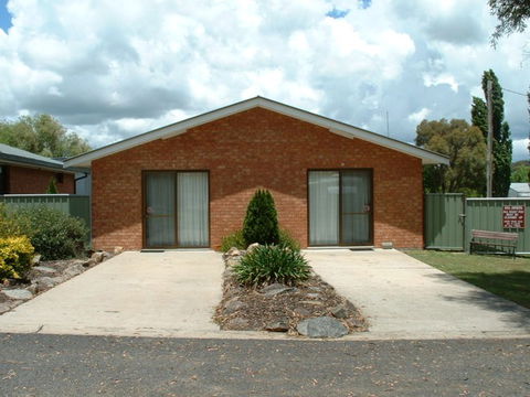 Fossicker Caravan Park - Accommodation VIC 0
