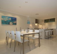 Hamilton Island Private Apartment - Poinciana - Accommodation VIC