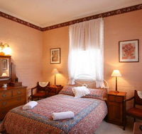 Hillview House - Accommodation VIC