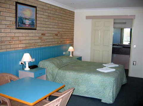 Jolly Swagman Motor Inn - Accommodation VIC 4