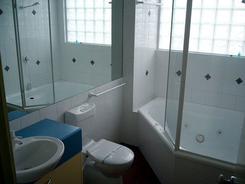 Moody's Motel - Accommodation VIC 0
