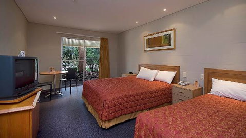 Outback Pioneer Hotel - Accommodation VIC 10