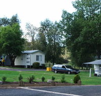 Poplar Caravan Park - Accommodation VIC