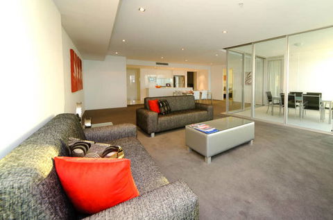 Q1 Resort & Spa - Accommodation VIC 10