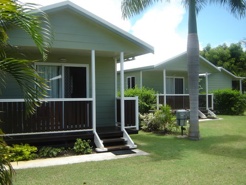 Queens Beach Tourist Village - Accommodation VIC 5