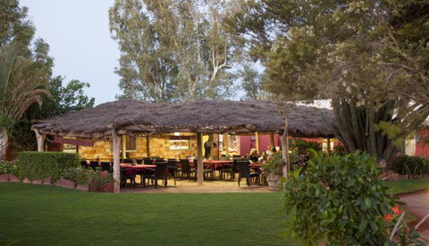 Curtin Springs Wayside Inn - Accommodation VIC 9