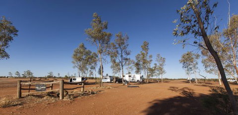 Curtin Springs Wayside Inn - Accommodation VIC 13