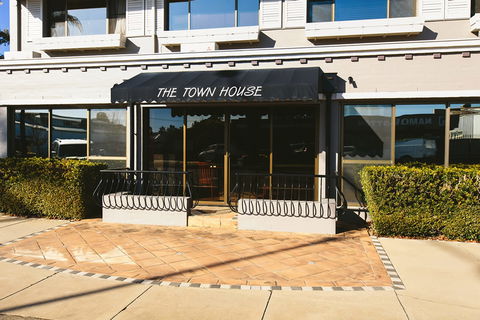 The Town House Motor Inn - Sundowner Goondiwindi - Accommodation VIC 3