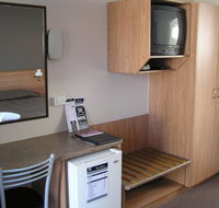 Riviera On Ruthven Motel - Accommodation VIC