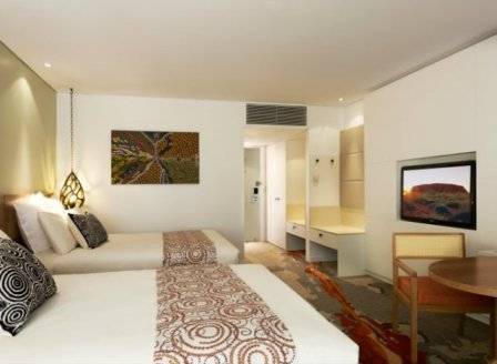 Sails In The Desert Hotel - Accommodation VIC 2