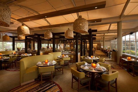 Sails In The Desert Hotel - Accommodation VIC 3