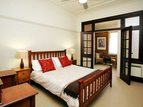 The Bank Guesthouse - Accommodation VIC 0