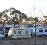 Woomera Traveller's Village  Caravan Park - Accommodation VIC