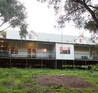 Sea Breeze Chalets - Accommodation VIC