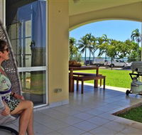 Absolute Beachfront Apartment - Accommodation VIC