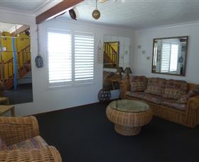 Sails Beach House Apartment Pottsville - Accommodation VIC 0