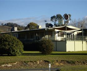 Talbingo Country Club - Accommodation VIC 1