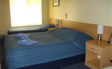 Benjamin Singleton Motel - Singleton - Accommodation VIC 1