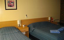 Benjamin Singleton Motel - Singleton - Accommodation VIC 3